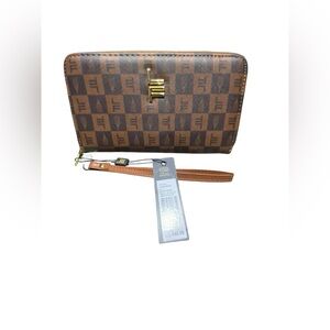 London Fog Brown and Tan Clutch Wristlet